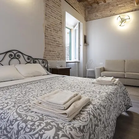 Panzió Nuvole E Rondini 3*